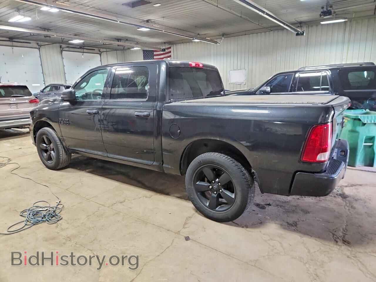 2016 RAM 1500 - VIN: 1C6RR7KG1GS381654 - Фото 2