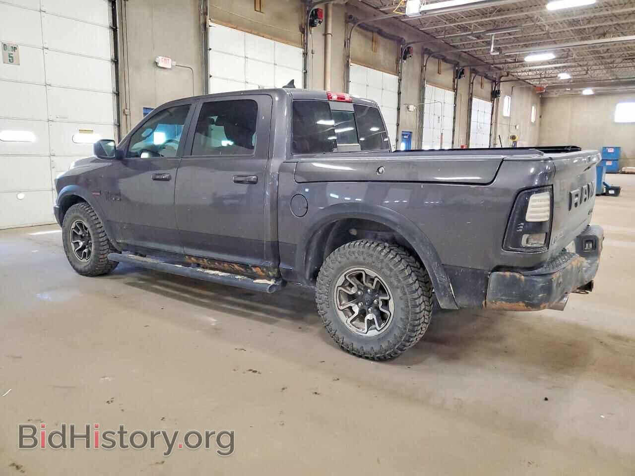 2017 RAM 1500 - VIN: 1C6RR7YT4HS756829 - Фото 2