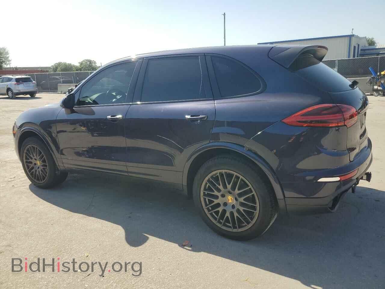 2017 PORSCHE CAYENNE - VIN: WP1AA2A23HKA82754 - Фото 2