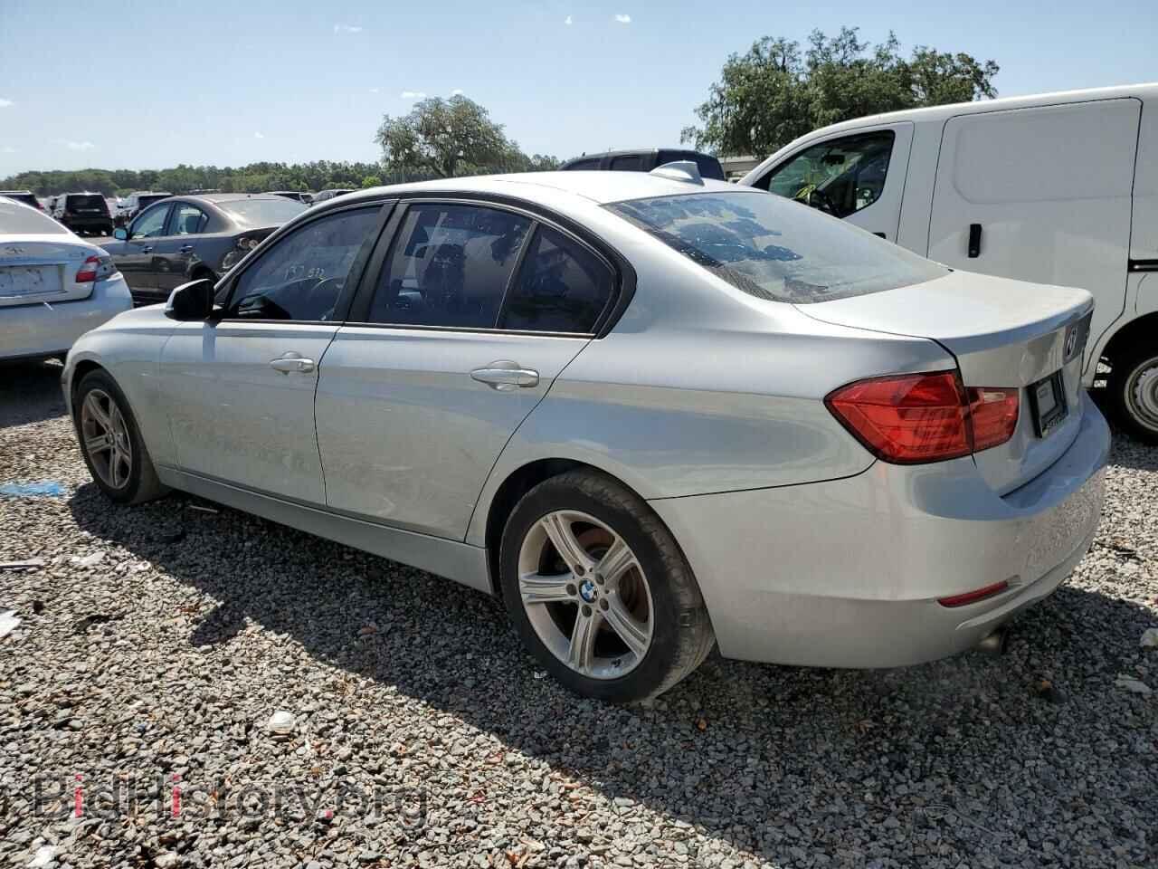 2015 BMW 3 SERIES - VIN: WBA3B1C52FK137679 - Фото 2