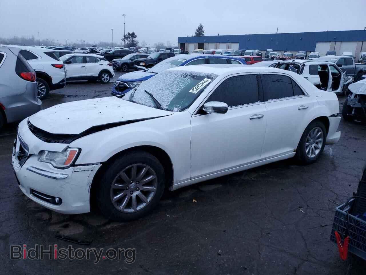 Фотография 2C3CCACG5CH152704 - CHRYSLER 300 2012