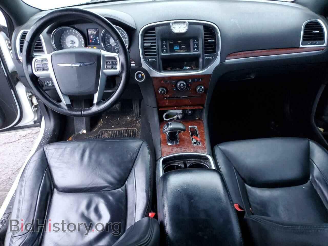 2012 CHRYSLER 300 - VIN: 2C3CCACG5CH152704 - Фото 8