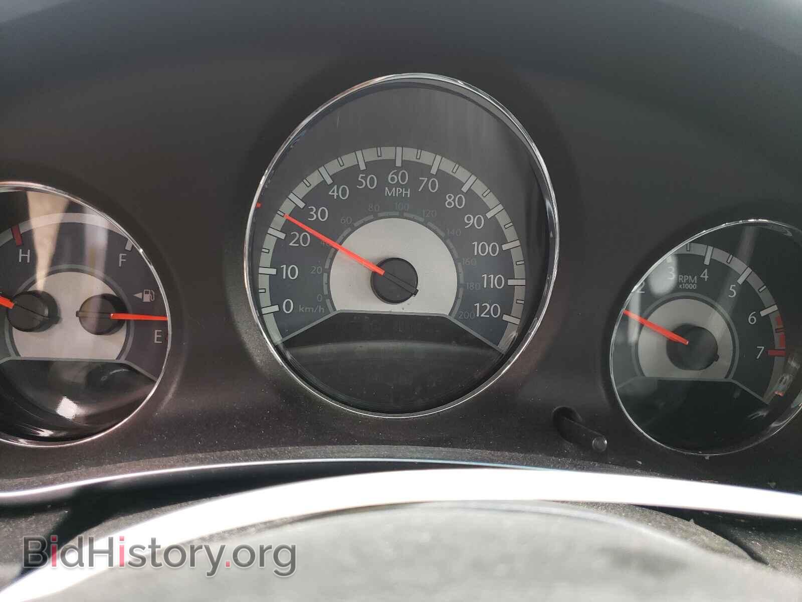 2012 CHRYSLER 200 - VIN: 1C3CCBAB1CN100541 - Фото 8