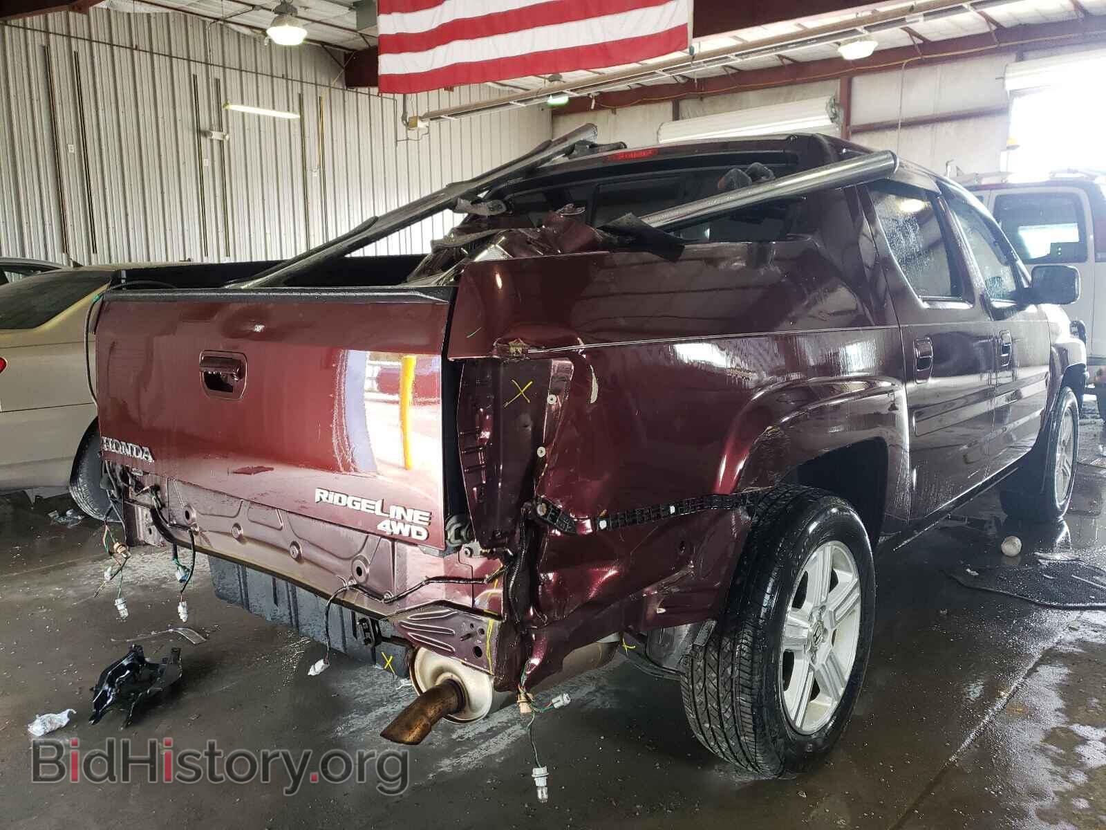 2013 HONDA RIDGELINE - VIN: 5FPYK1F53DB017945 - Фото 4
