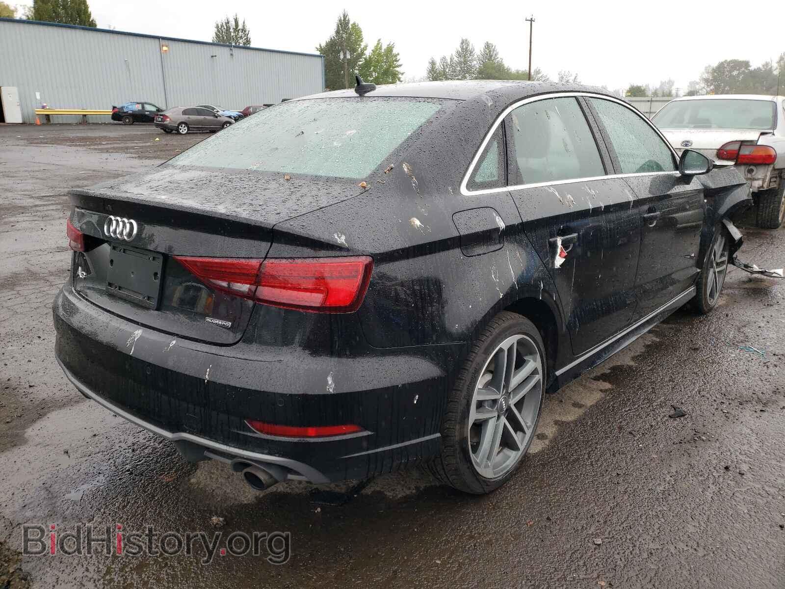 2019 AUDI A3 - VIN: WAUJEGFF9KA100540 - Фото 4