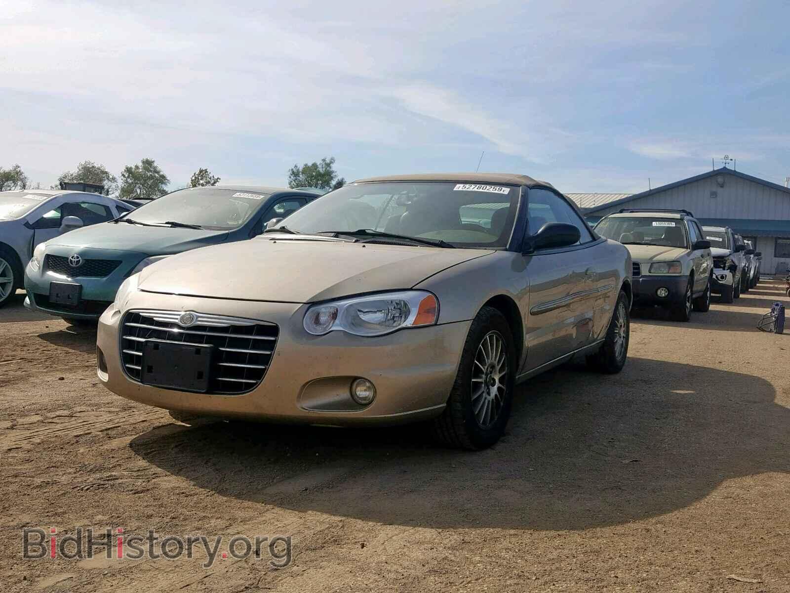 2004 CHRYSLER SEBRING - VIN: 1C3EL55RX4N209163 - Фото 2