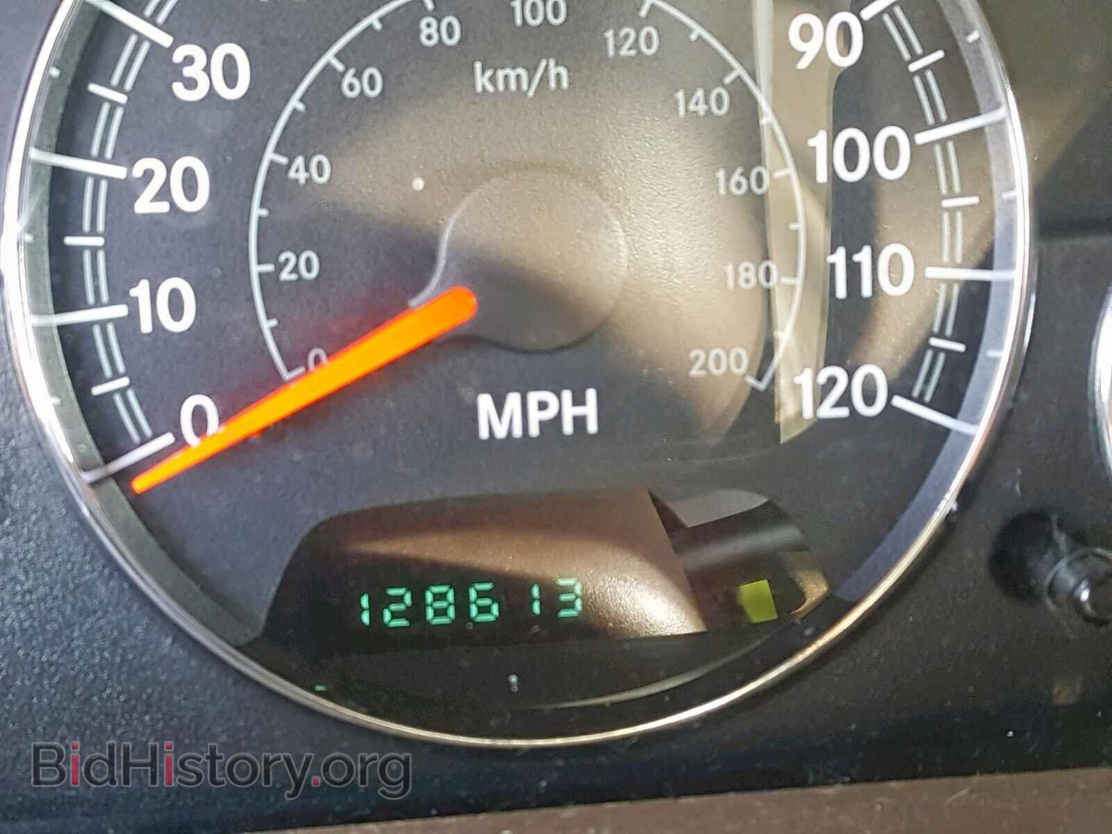 2004 CHRYSLER SEBRING - VIN: 1C3EL55RX4N209163 - Фото 8