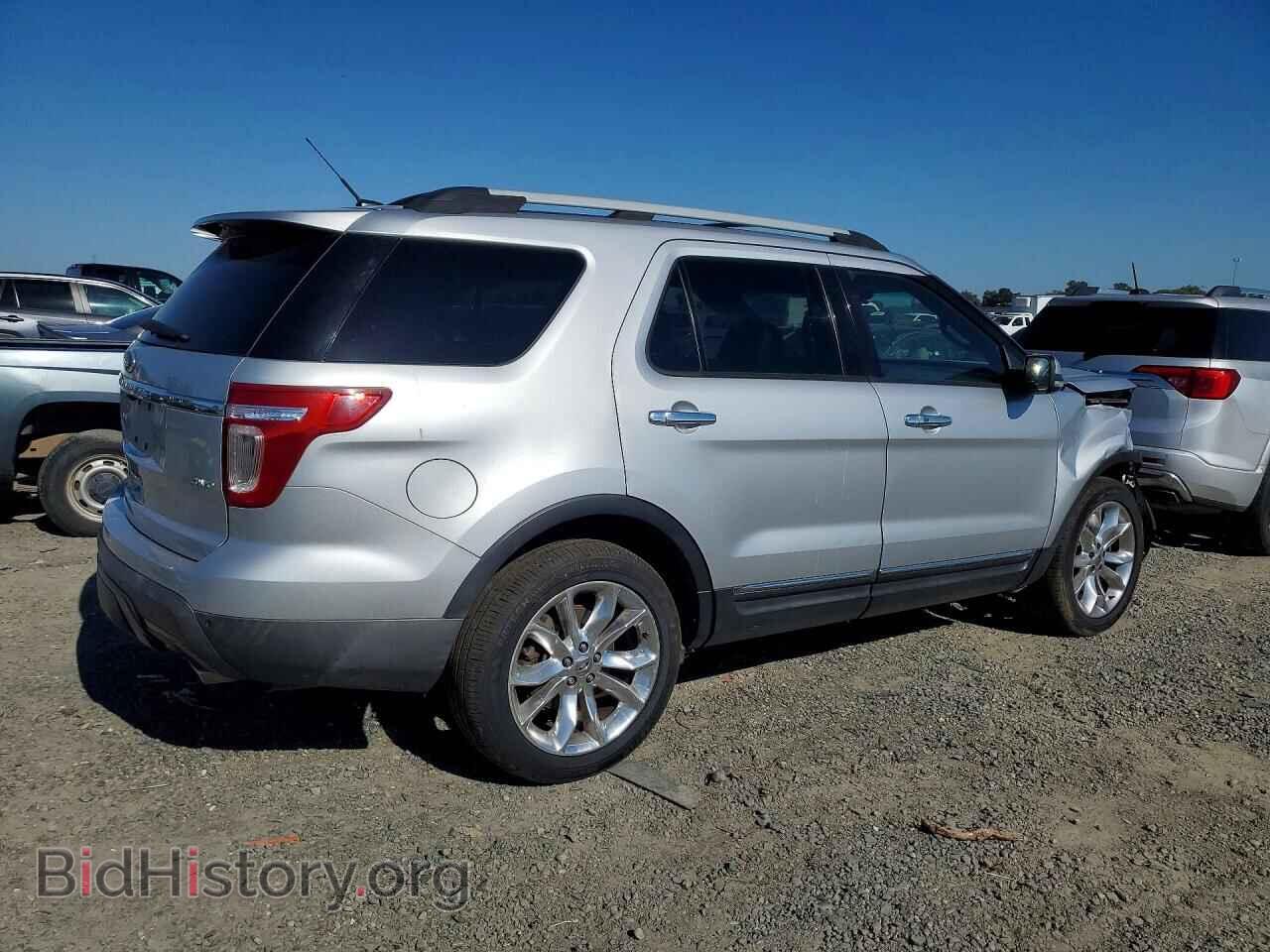 2011 FORD EXPLORER - VIN: 1FMHK8F88BGA76841 - Фото 3