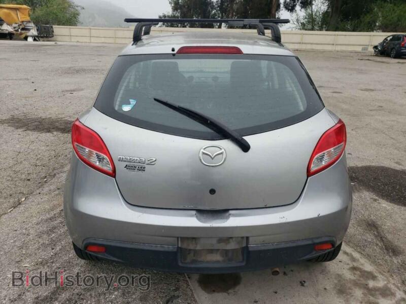 2011 Mazda 2 (VIN JM1DE1HY8B0122000) — photo 6 of 12