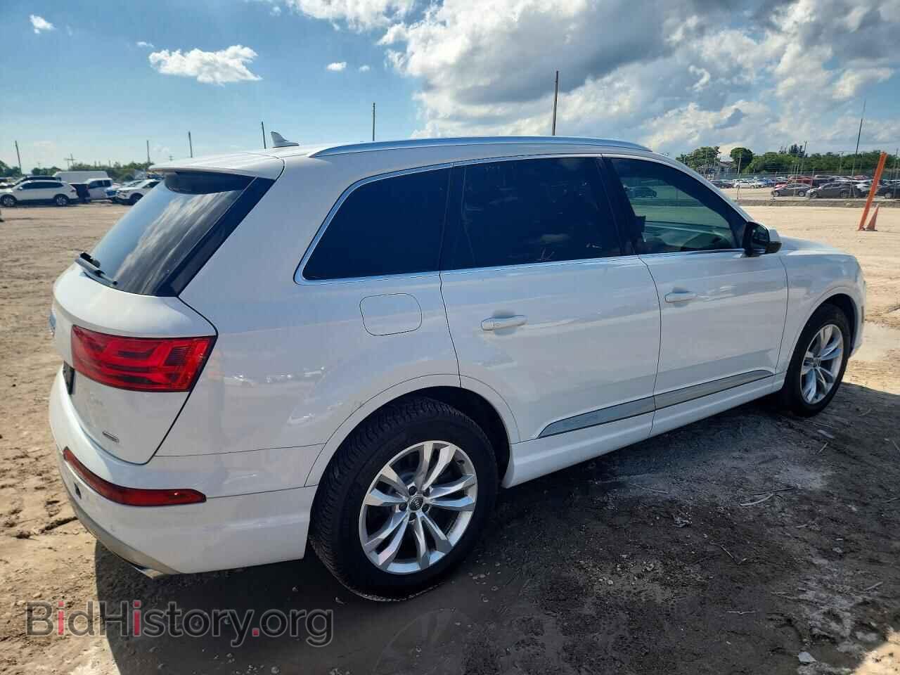 2017 AUDI Q7 - VIN: WA1AHAF79HD042690 - Фото 3