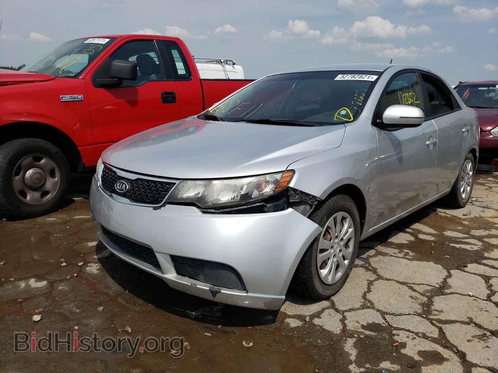 2011 KIA FORTE - VIN: KNAFU4A25B5401049 - Фото 2