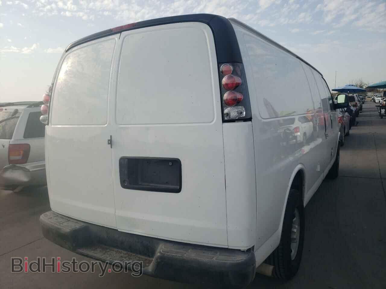 2014 CHEVROLET EXPRESS - VIN: 1GCWGGCA4E1151377 - Photo 4