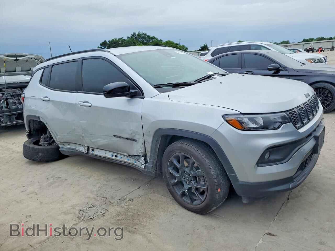 2025 JEEP COMPASS - VIN: 3C4NJDBN9ST517872 - Фото 4
