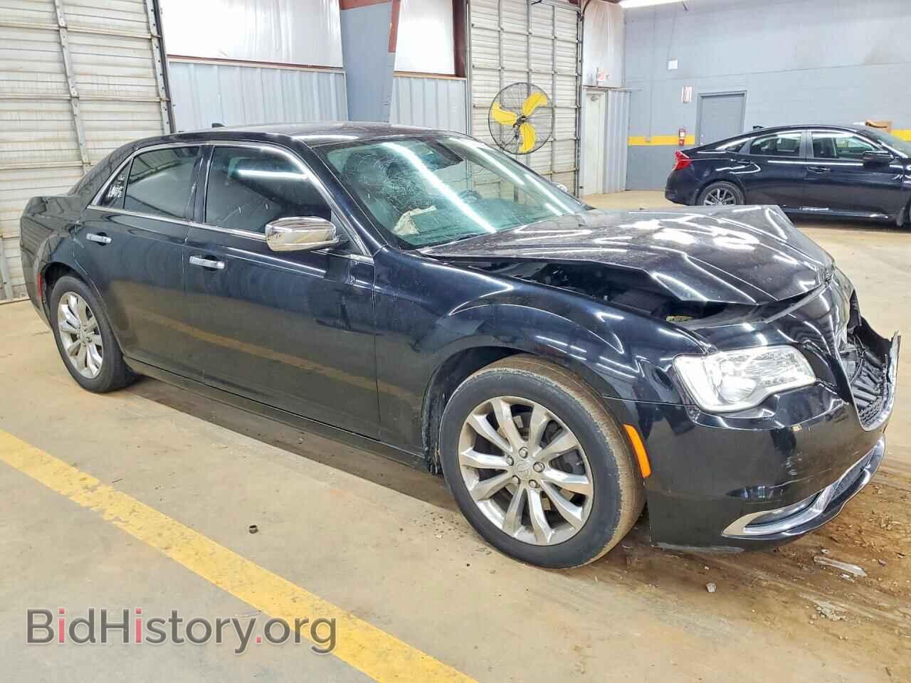 2018 CHRYSLER 300 - VIN: 2C3CCAKG2JH165196 - Фото 4