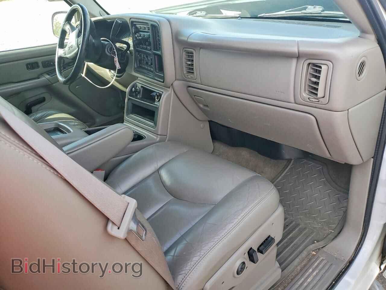 2005 GMC SIERRA - VIN: 2GTEK19B651293117 - Photo 8
