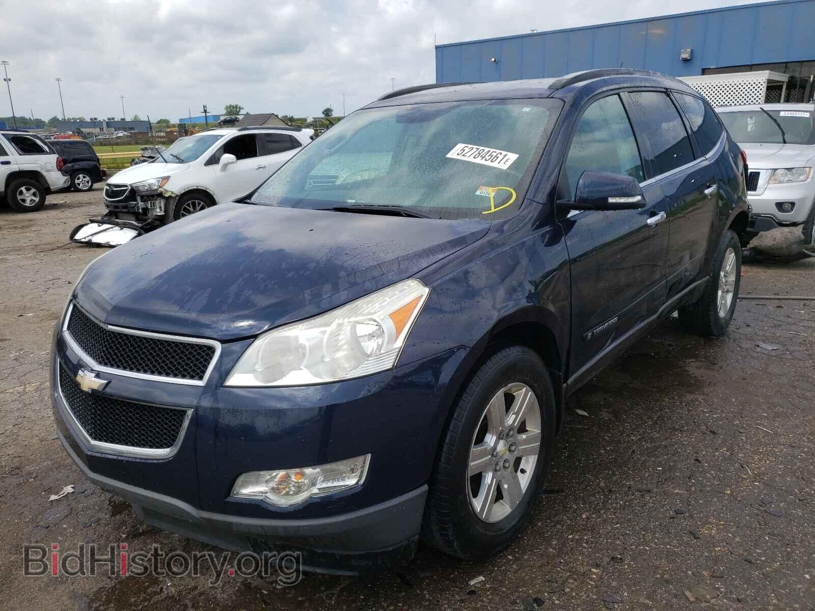 2009 CHEVROLET TRAVERSE - VIN: 1GNER23D09S167196 - Фото 2