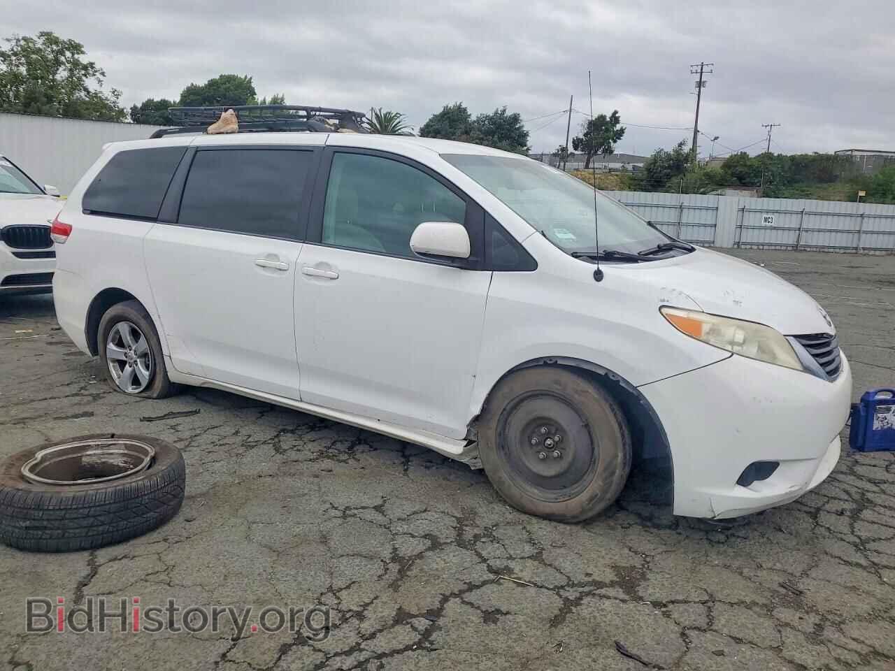 2012 TOYOTA SIENNA - VIN: 5TDKA3DC2CS015385 - Фото 4