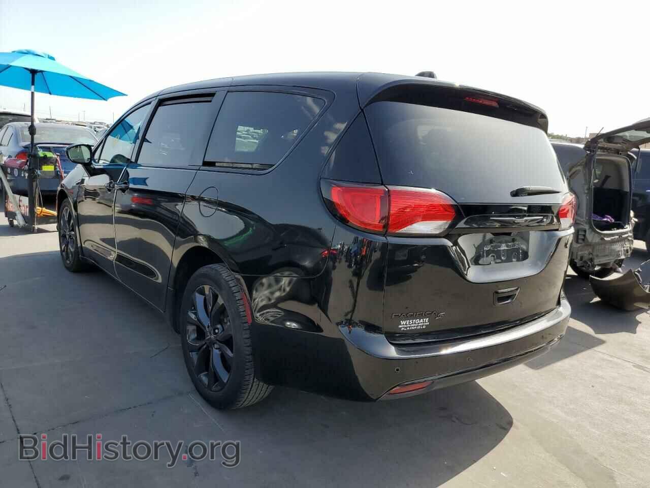 2018 CHRYSLER PACIFICA - VIN: 2C4RC1FG7JR227735 - Photo 3