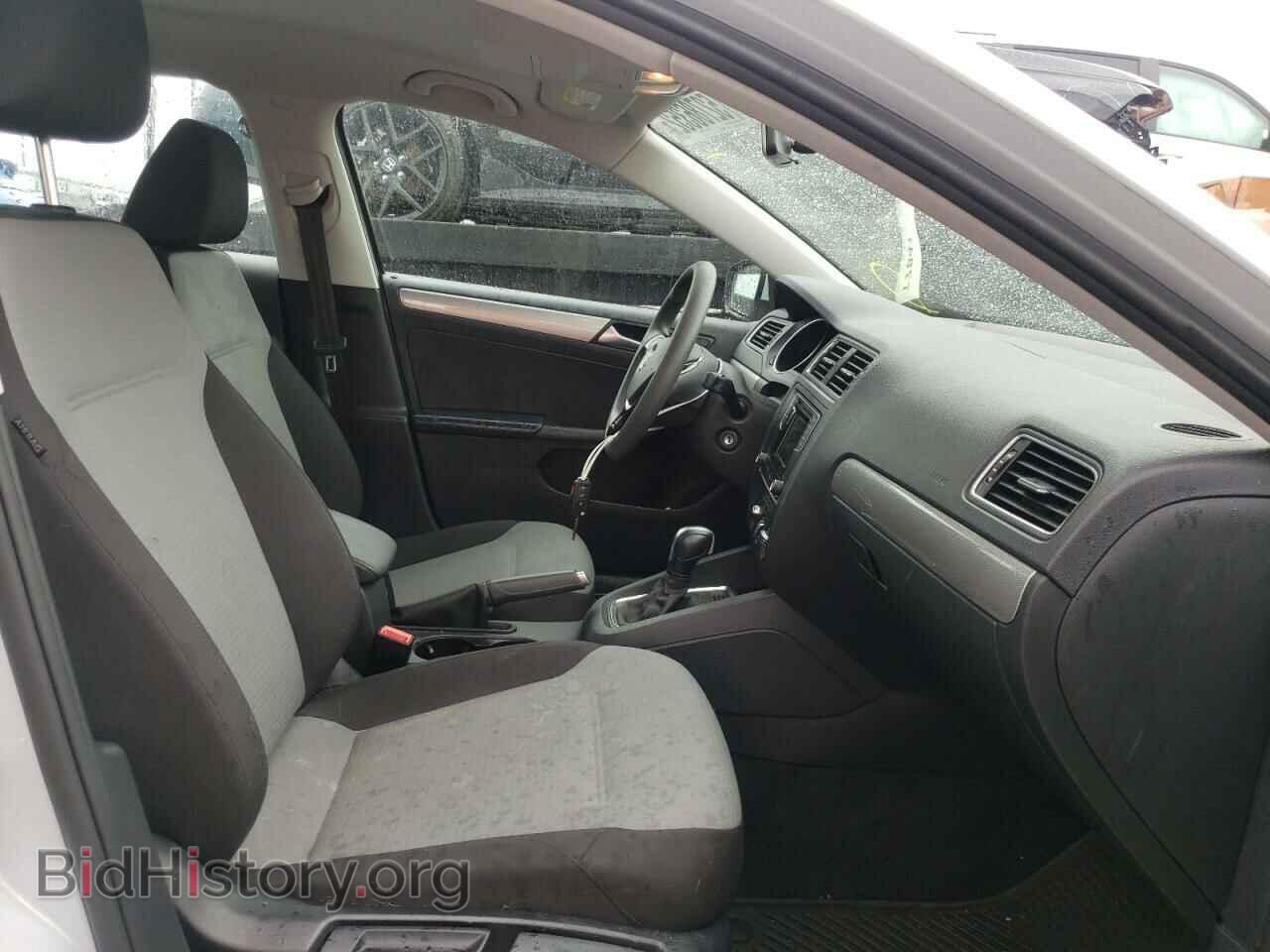 2017 VOLKSWAGEN JETTA - VIN: 3VW2B7AJ2HM347841 - Фото 5