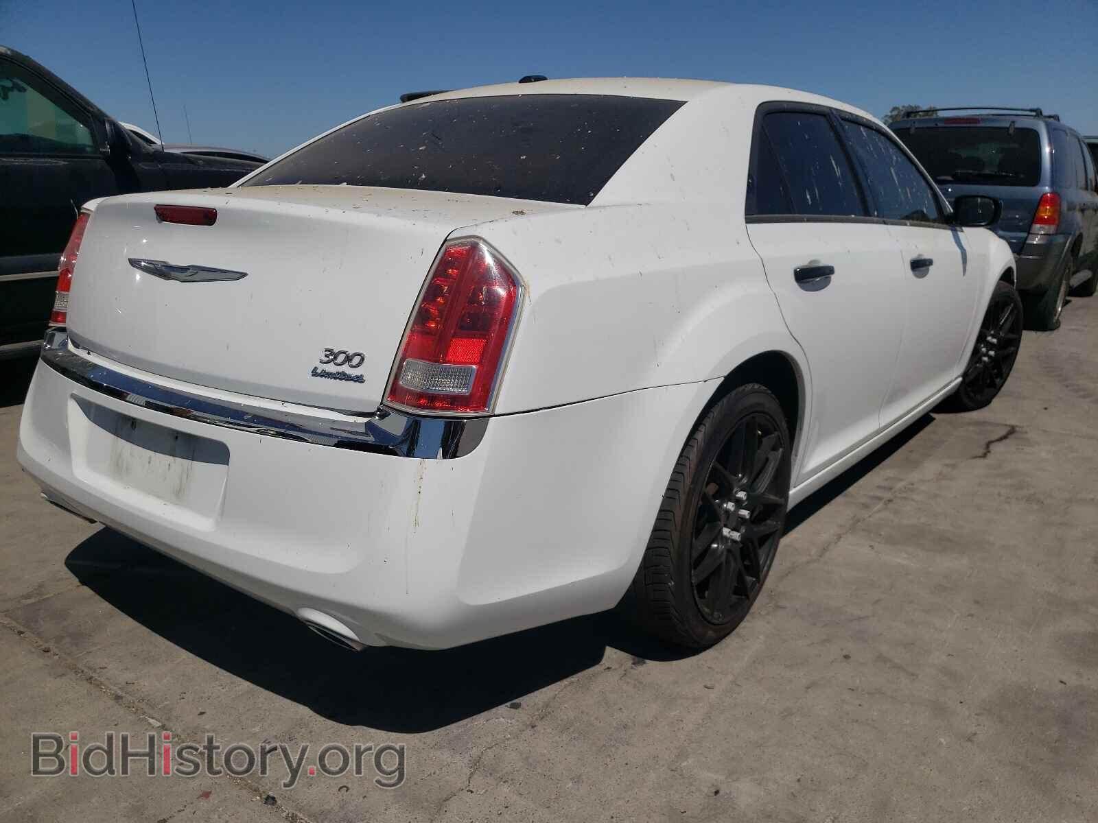 2012 CHRYSLER 300 - VIN: 2C3CCACG3CH309386 - Фото 4