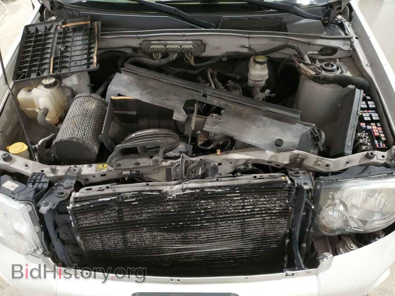2011 FORD ESCAPE - VIN: 1FMCU0DG2BKC68754 - Фото 12