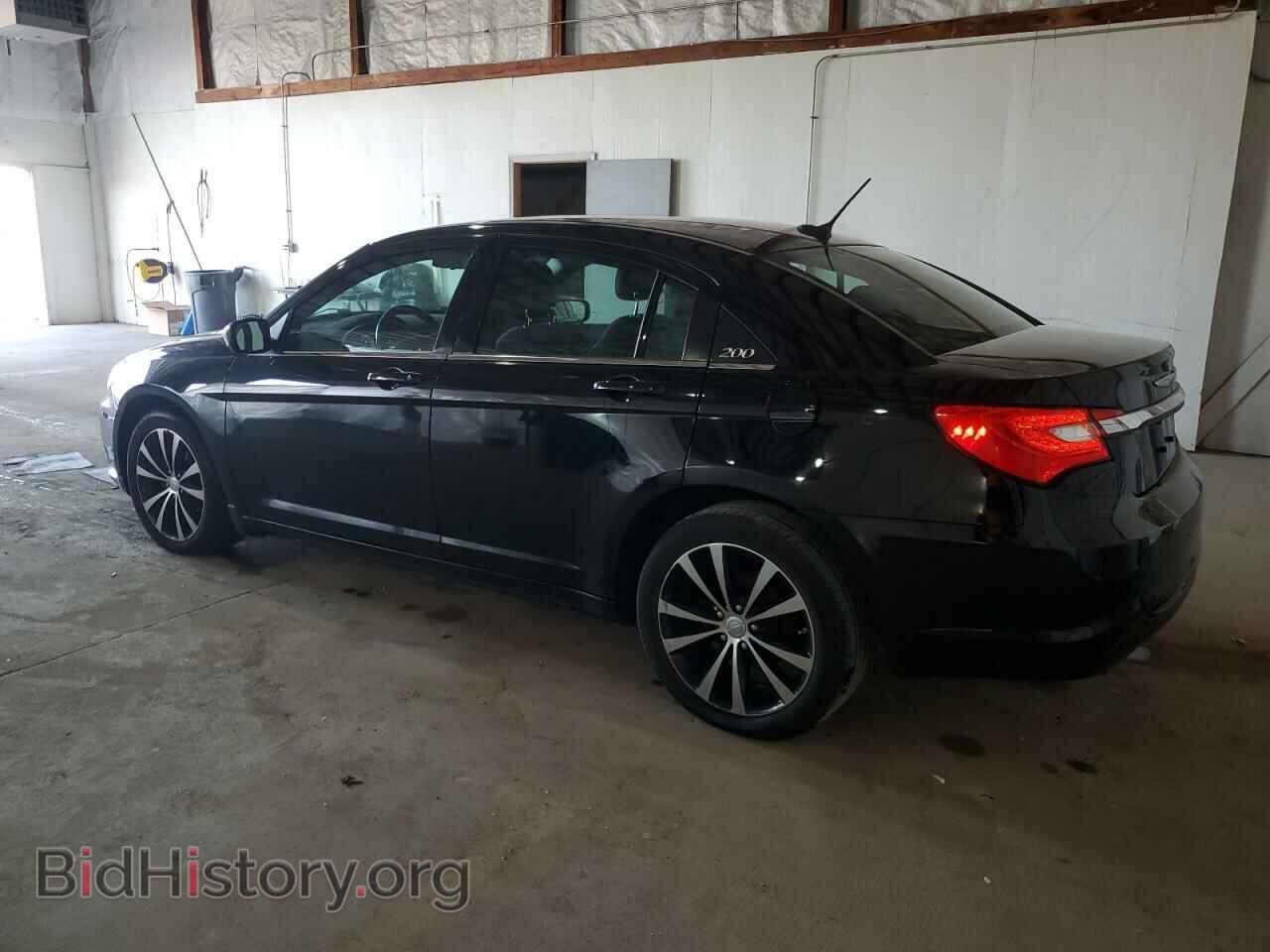 2012 CHRYSLER 200 - VIN: 1C3CCBBG4CN257894 - Фото 2
