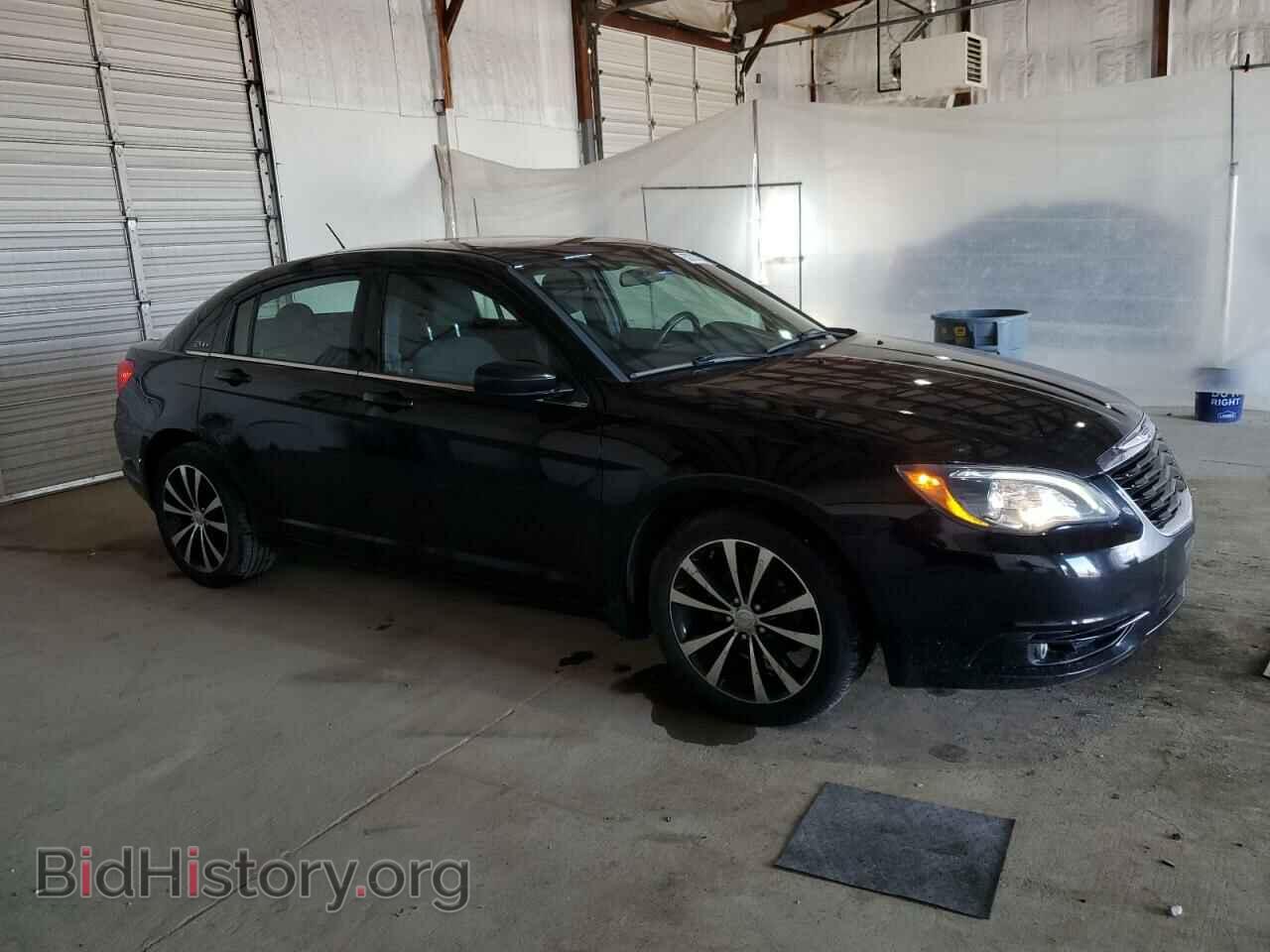 2012 CHRYSLER 200 - VIN: 1C3CCBBG4CN257894 - Фото 4