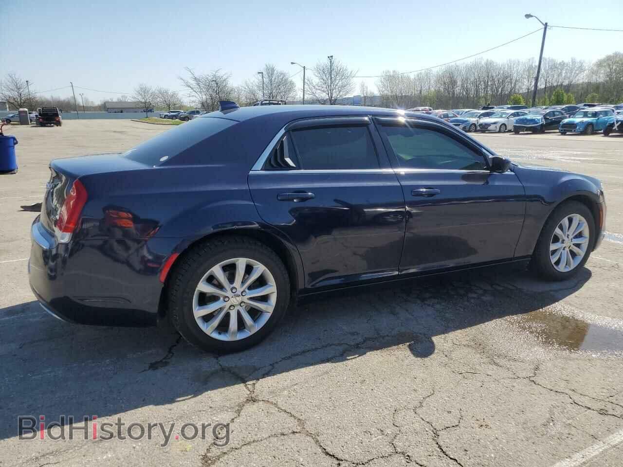 2016 CHRYSLER 300 - VIN: 2C3CCARG5GH170701 - Фото 3