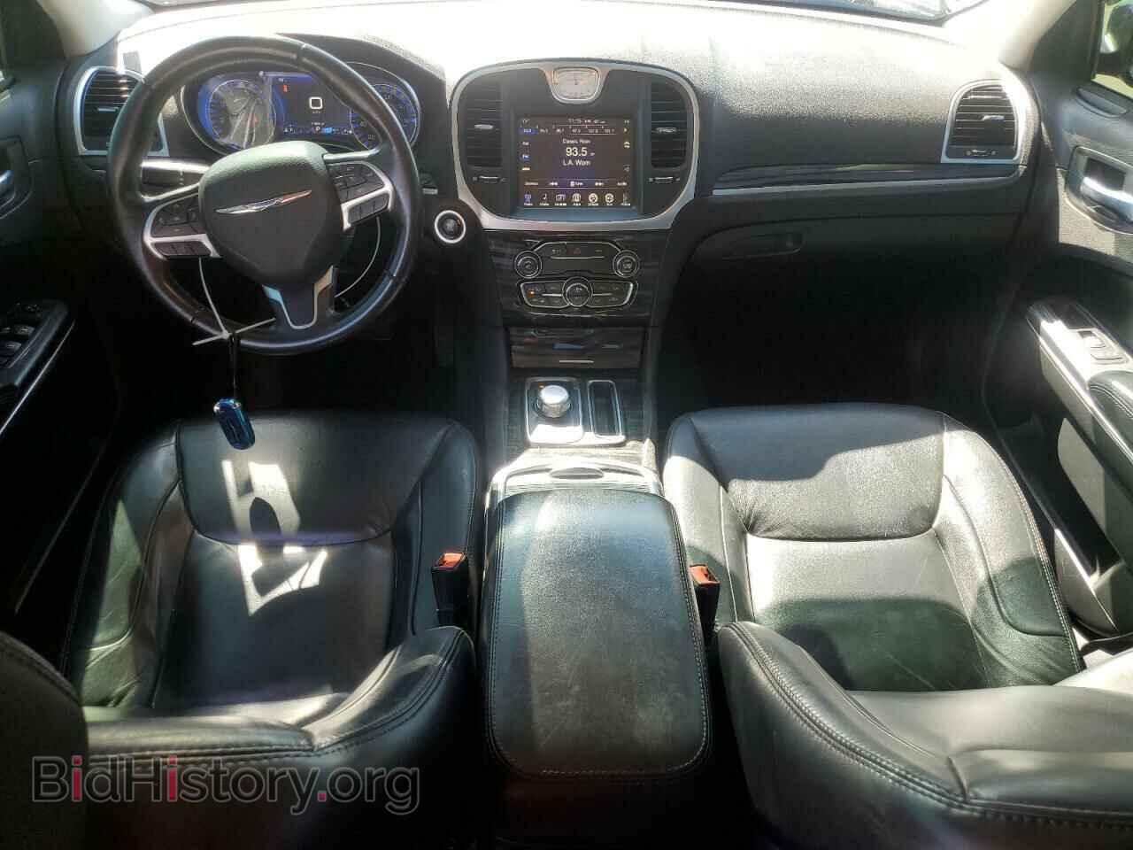 2016 CHRYSLER 300 - VIN: 2C3CCARG5GH170701 - Фото 8