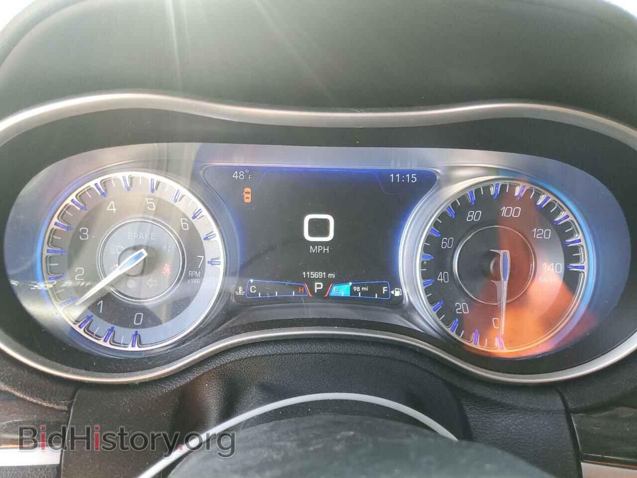 2016 CHRYSLER 300 - VIN: 2C3CCARG5GH170701 - Фото 9