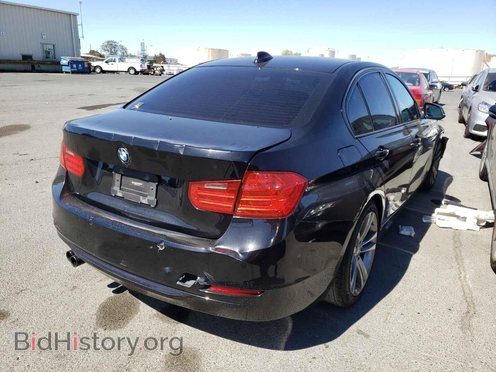 2013 BMW 3 SERIES - VIN: WBA3A5C50DJ461565 - Фото 4