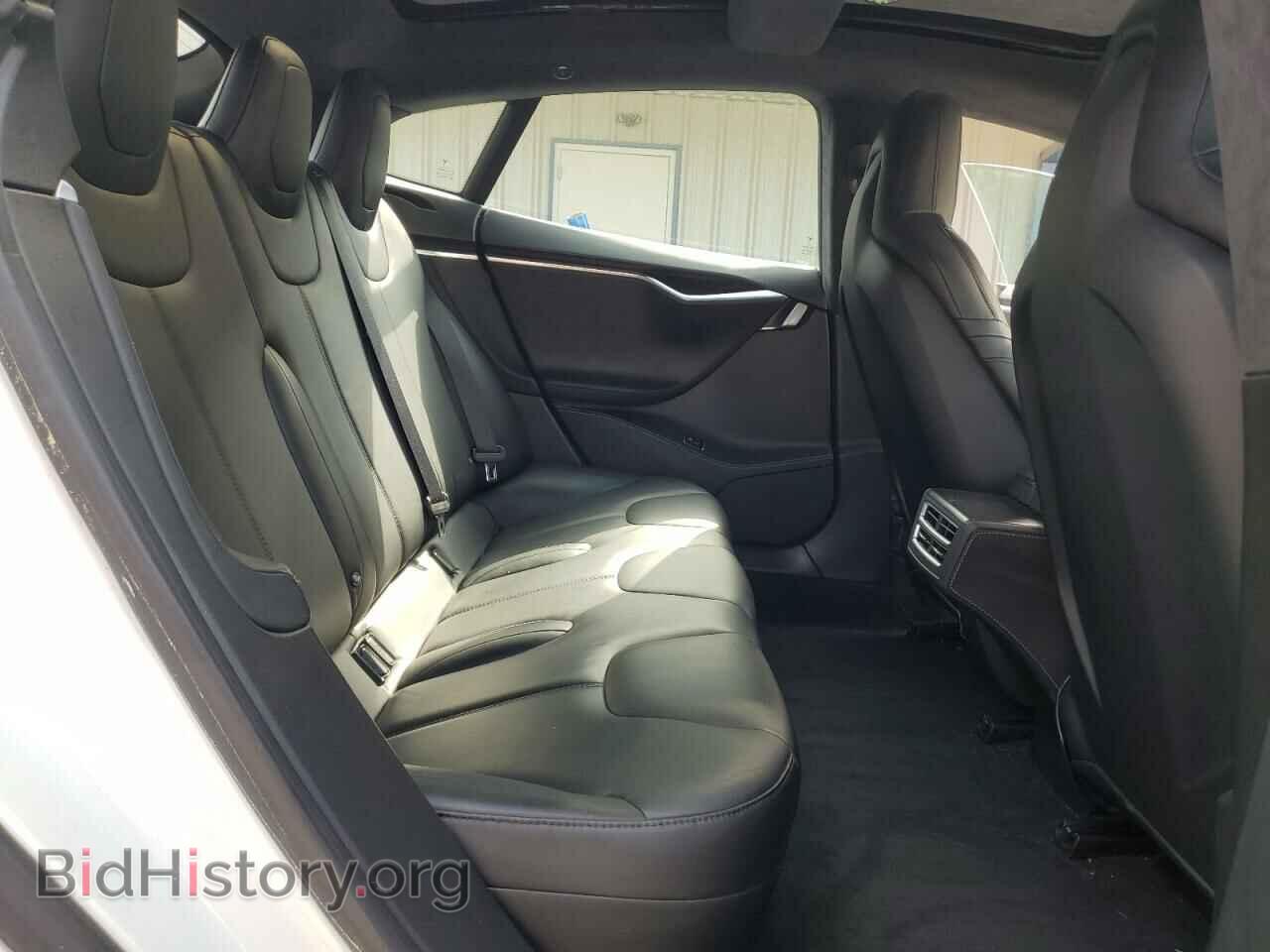 2015 TESLA MODEL S - VIN: 5YJSA1E43FF102541 - Фото 10