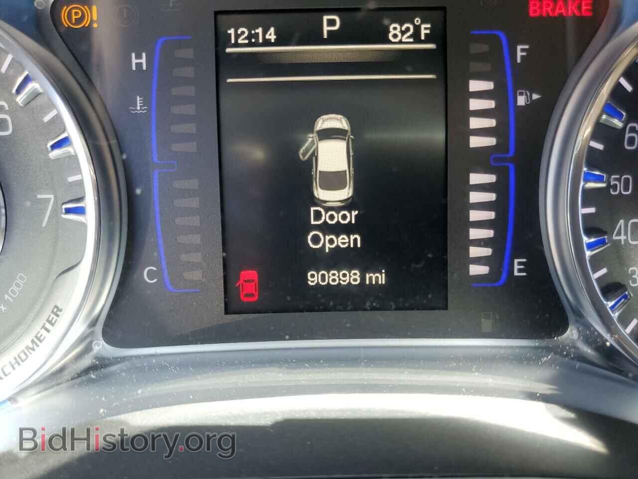 2016 CHRYSLER 200 - VIN: 1C3CCCAB2GN166236 - Фото 8