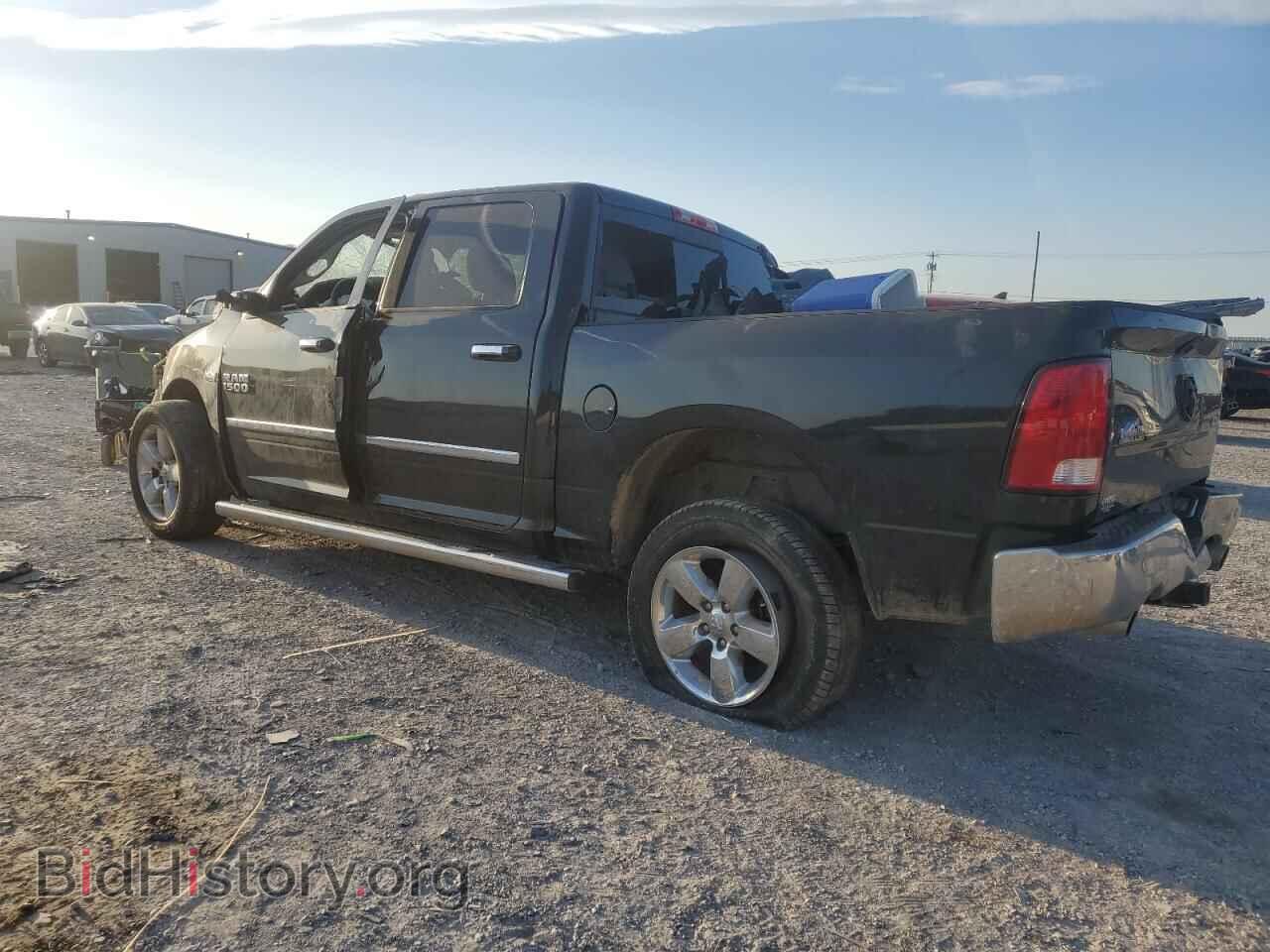 2017 RAM 1500 - VIN: 3C6RR7LT8HG641164 - Фото 2