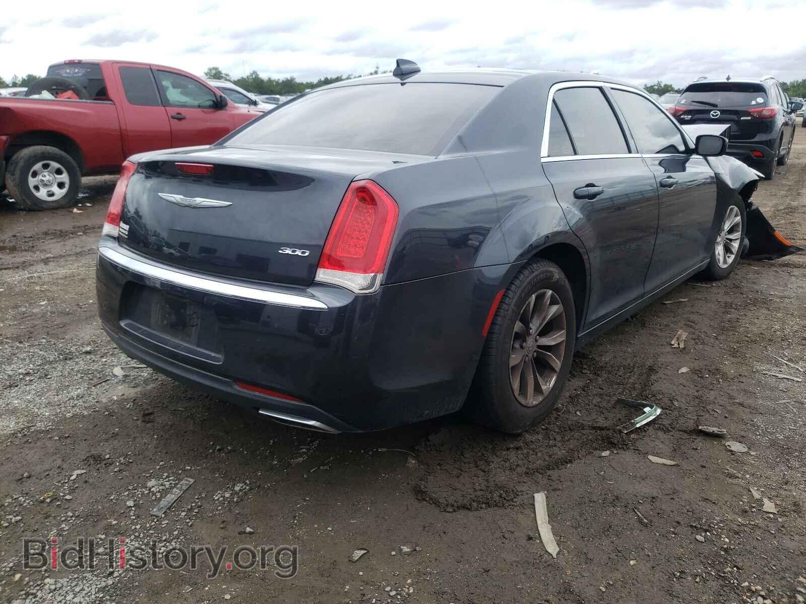 2016 CHRYSLER 300 - VIN: 2C3CCAAG3GH167310 - Фото 4
