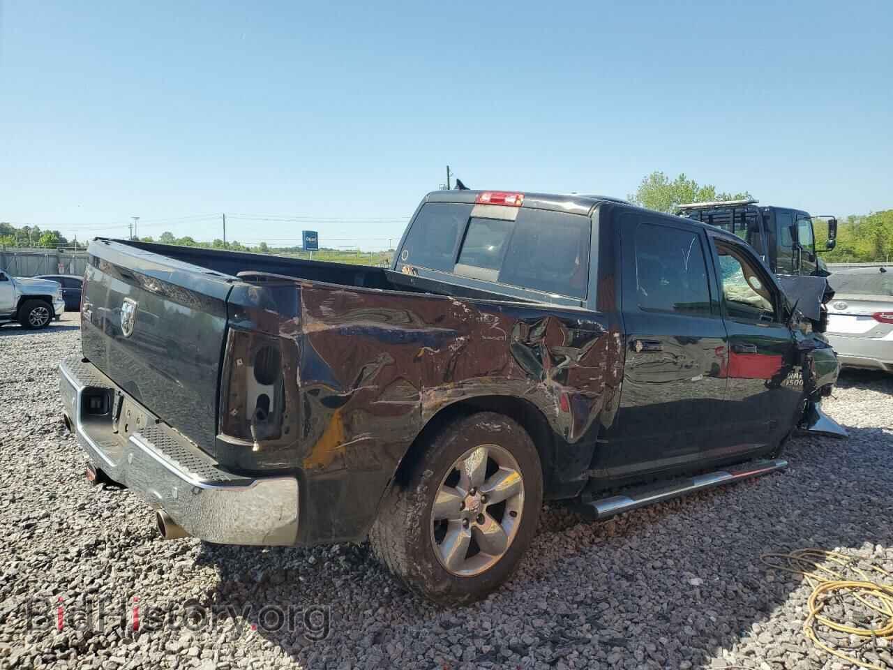 2019 RAM 1500 - VIN: 1C6RR6LT3KS573477 - Photo 3