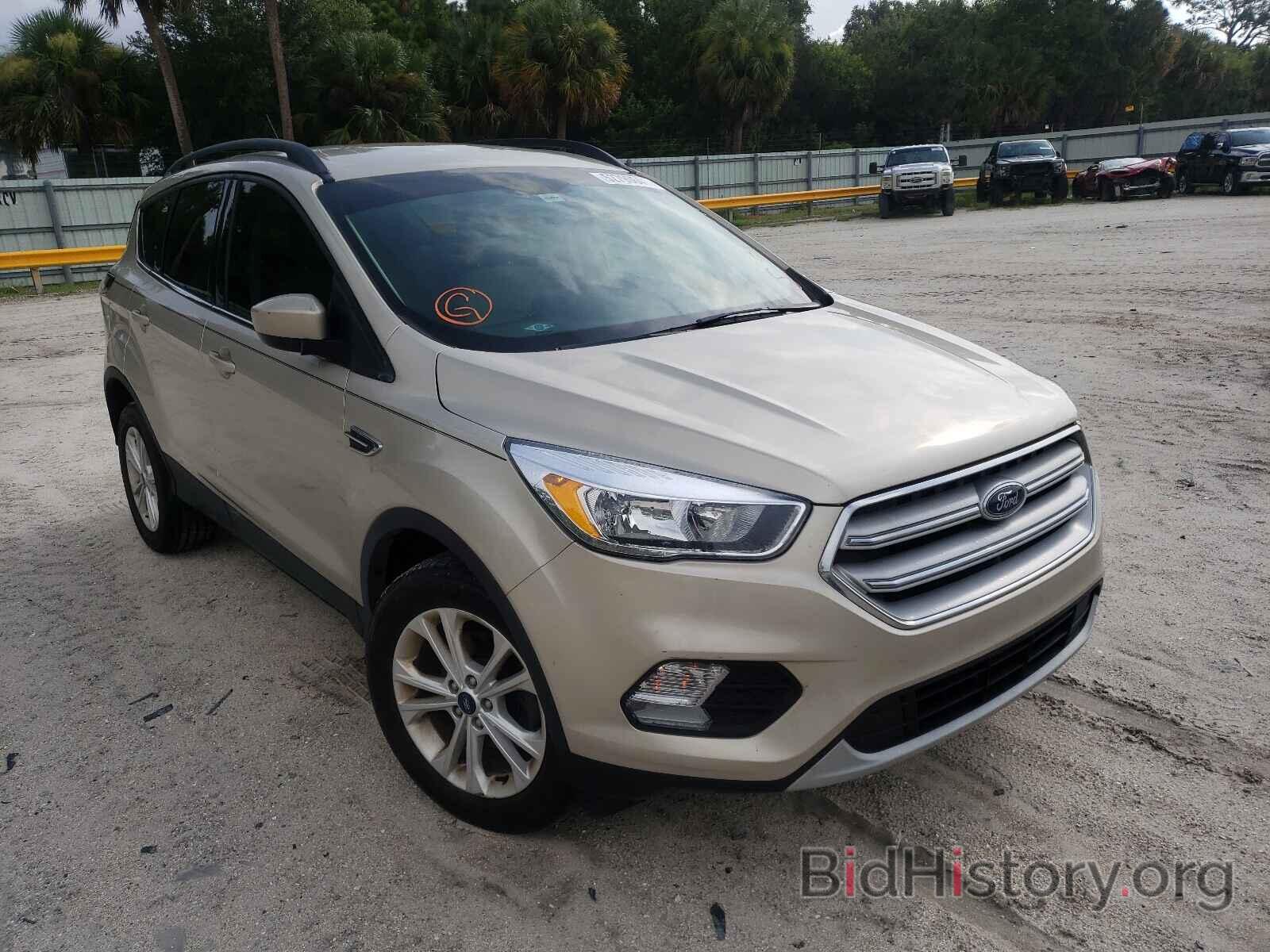 Photo 1FMCU0GD0JUD15137 - FORD ESCAPE 2018