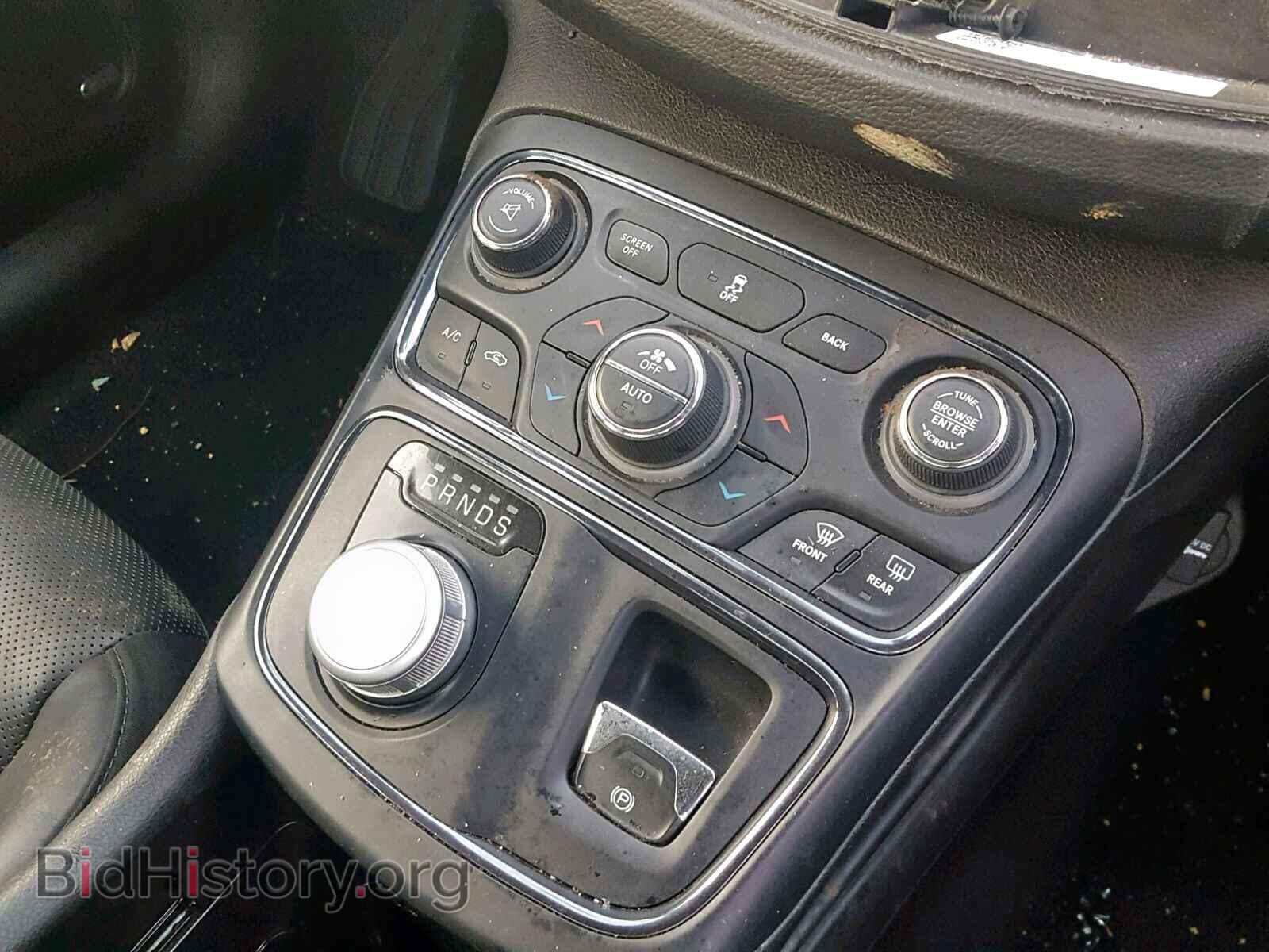 2015 CHRYSLER 200 - VIN: 1C3CCCBB3FN750013 - Фото 9