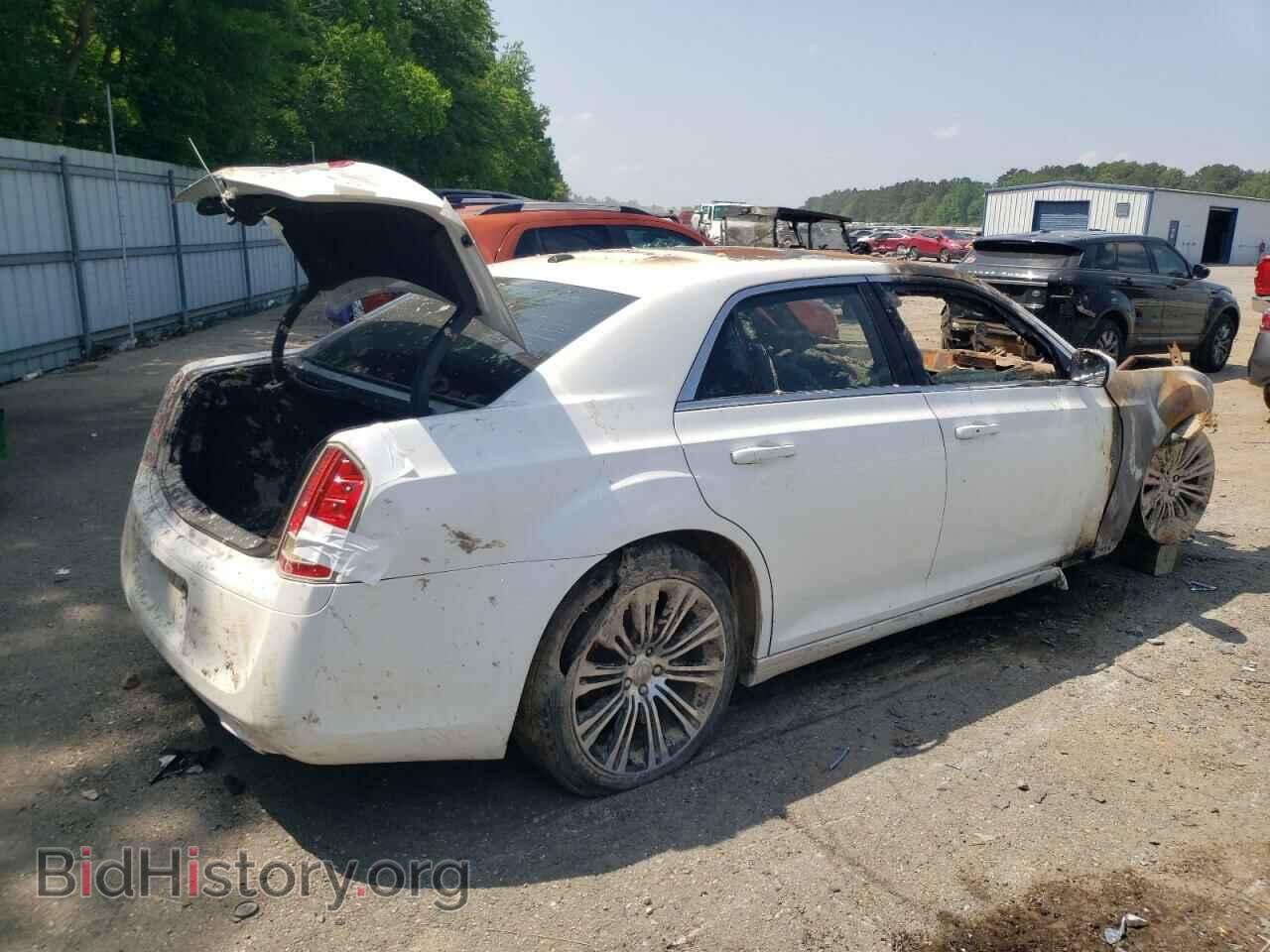 2013 CHRYSLER 300 - VIN: 2C3CCABT6DH527810 - Фото 3