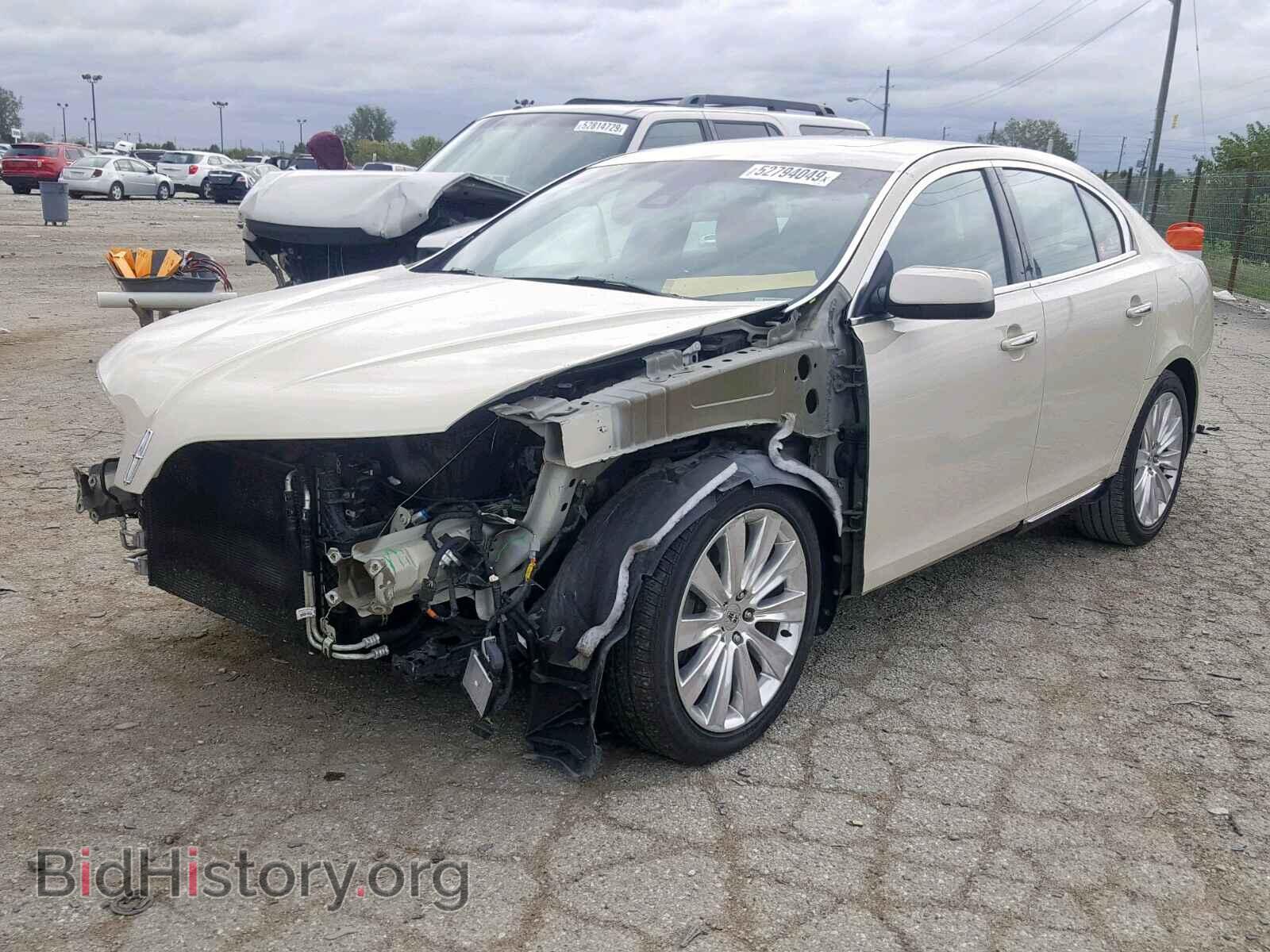 2014 LINCOLN MKS - VIN: 1LNHL9FT2EG609973 - Photo 2