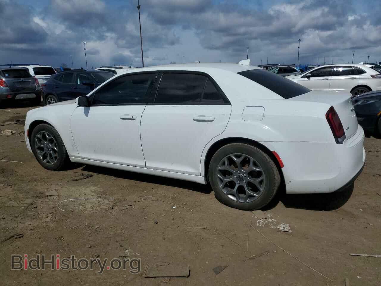 2016 CHRYSLER 300 - VIN: 2C3CCAGG6GH148015 - Photo 2