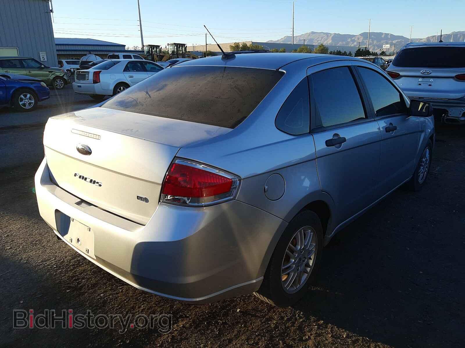2010 FORD FOCUS - VIN: 1FAHP3FN1AW133809 - Фото 4