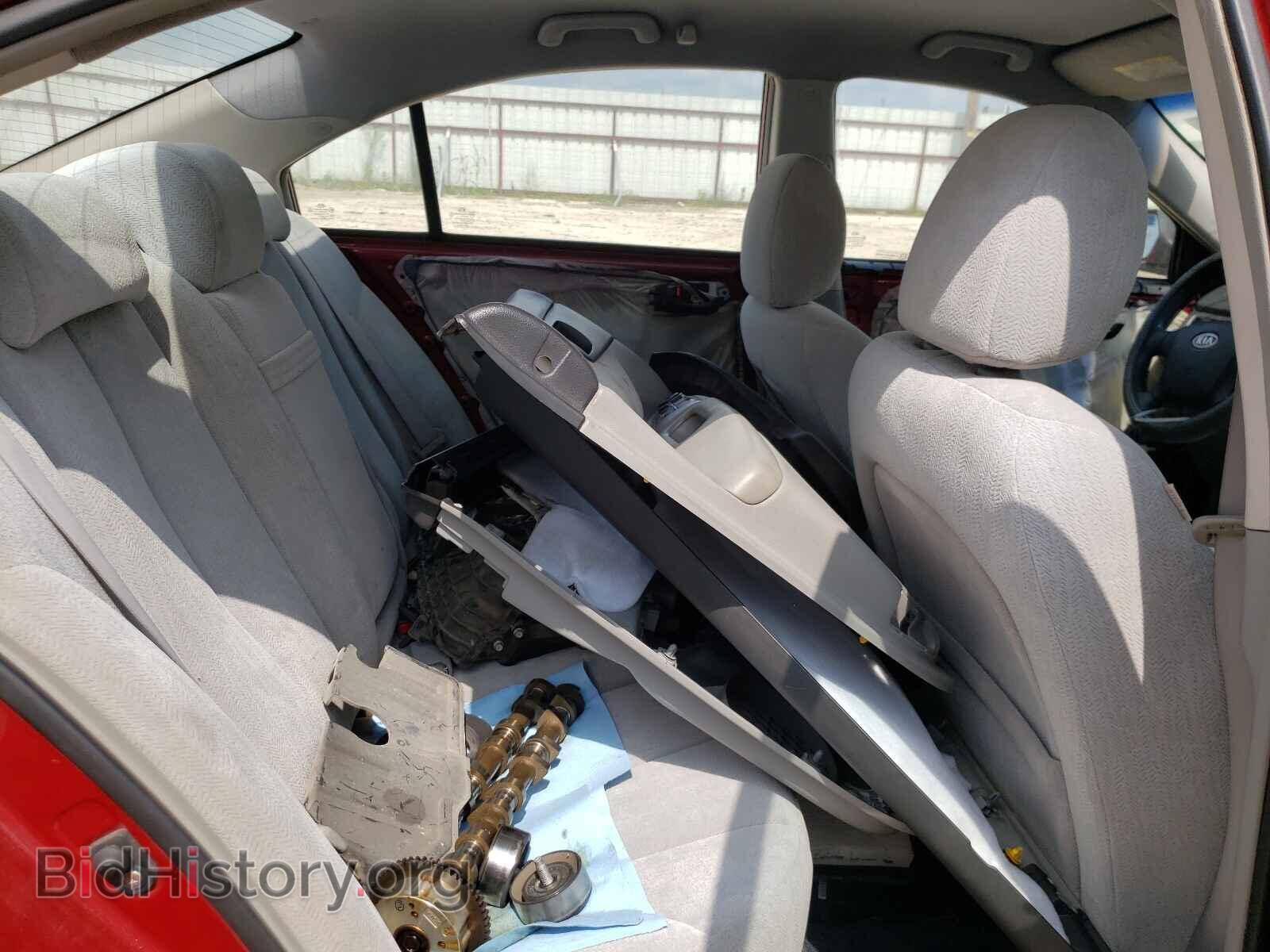 2008 KIA OPTIMA - VIN: KNAGE123185227786 - Фото 6