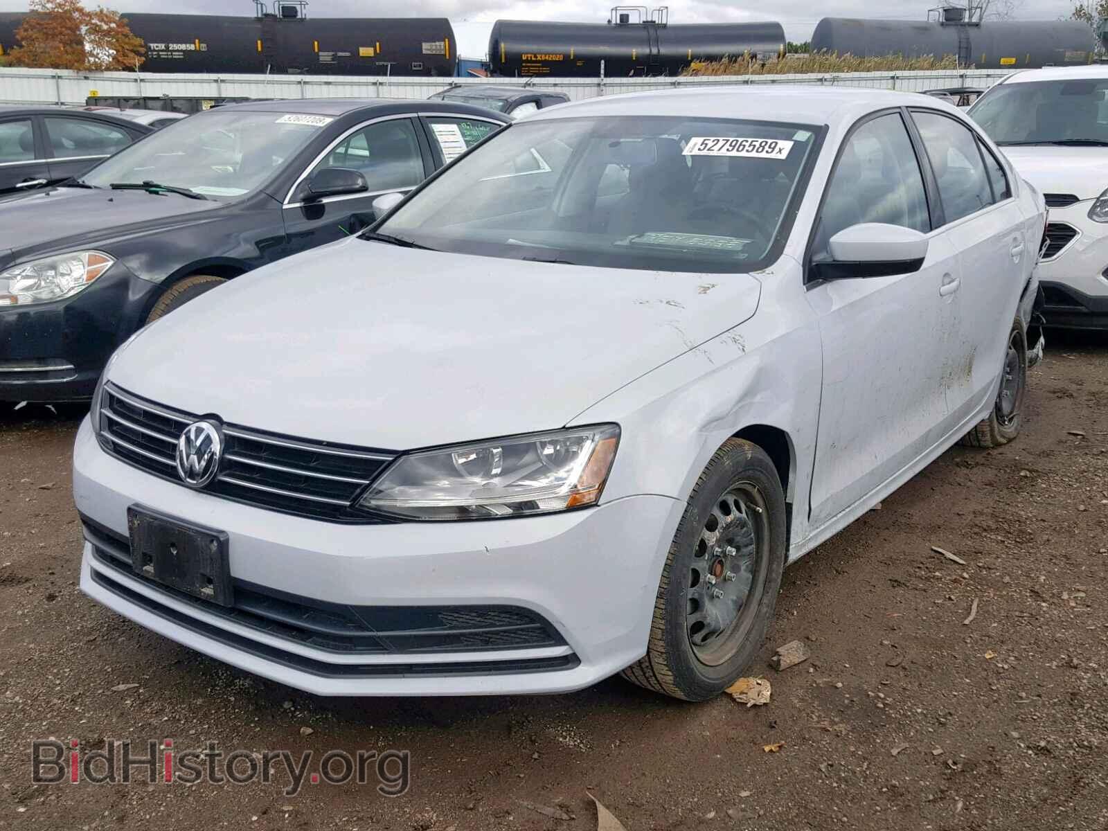 2017 VOLKSWAGEN JETTA - VIN: 3VW2B7AJXHM352138 - Фото 2