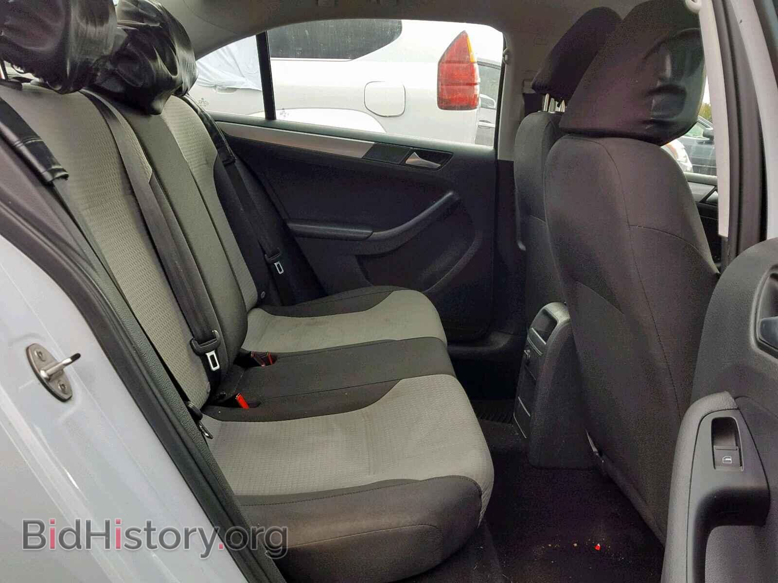 2017 VOLKSWAGEN JETTA - VIN: 3VW2B7AJXHM352138 - Фото 6