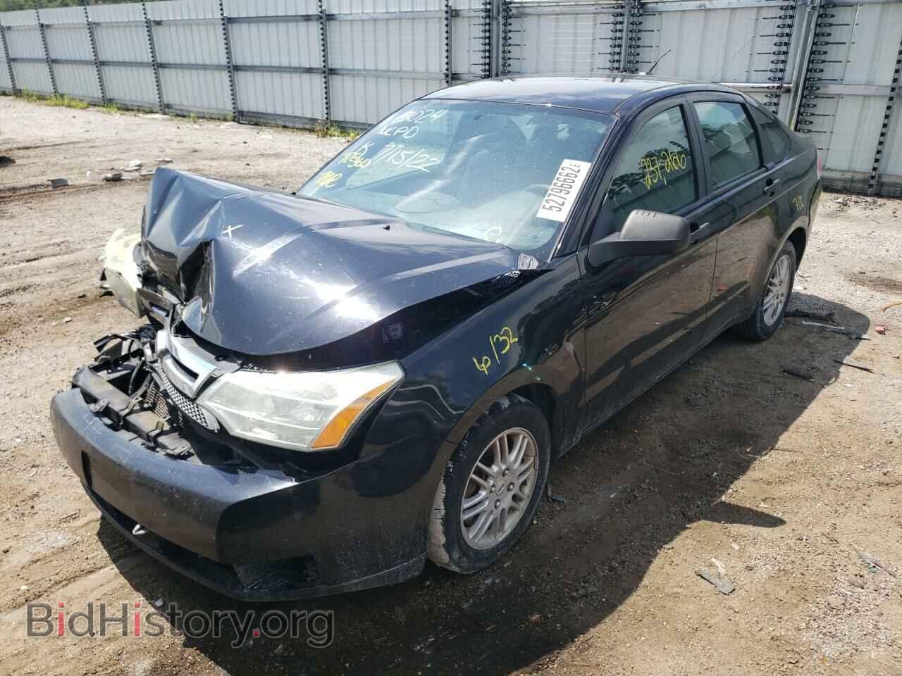 2011 FORD FOCUS - VIN: 1FAHP3FN9BW106116 - Фото 2