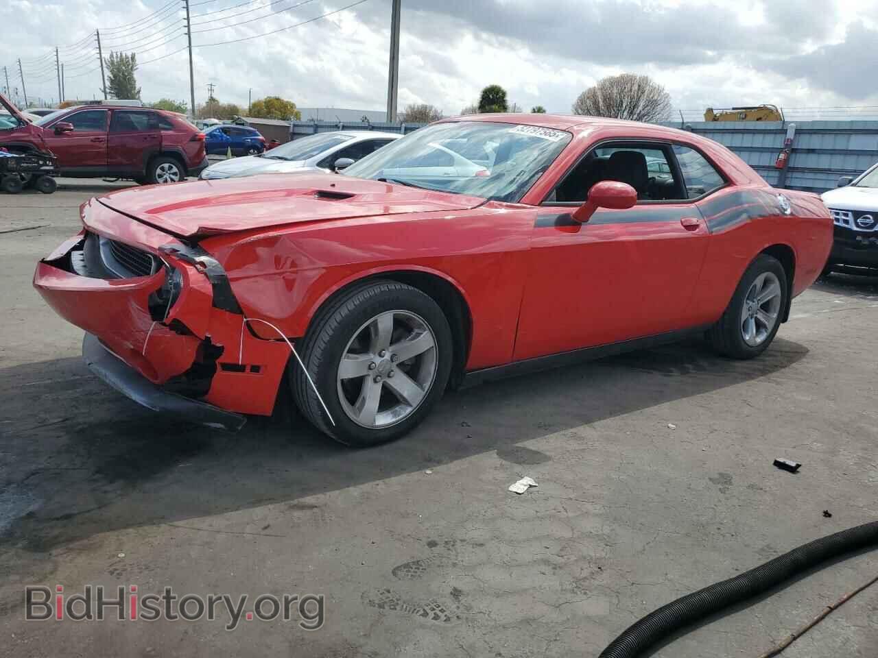 Photo 2C3CDYAG5EH311197 - DODGE CHALLENGER 2014