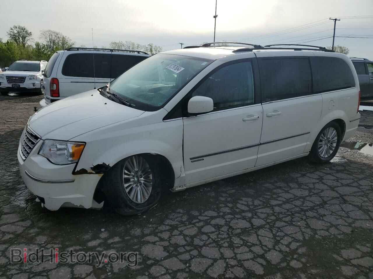 Photo 2A4RR5D13AR279507 - CHRYSLER MINIVAN 2010