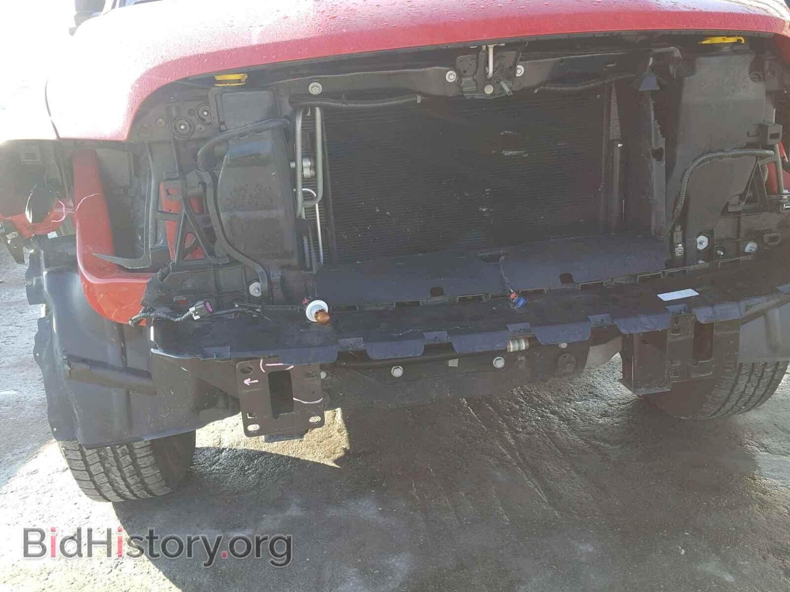 2018 RAM 1500 ST - VIN: 1C6RR6FG9JS238818 - Фото 9