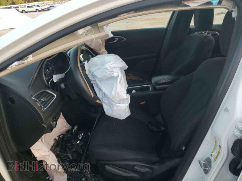 2016 Chrysler 200 (VIN 1C3CCCAB9GN112111) — фото 7 из 12